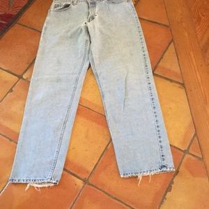 Men’s Levi 565 red tag